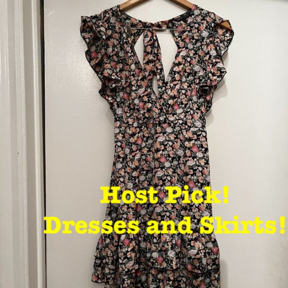 Shein Backless Floral Dress‎ -- Great Condition. (Size Tag Says Large / US 8/10)